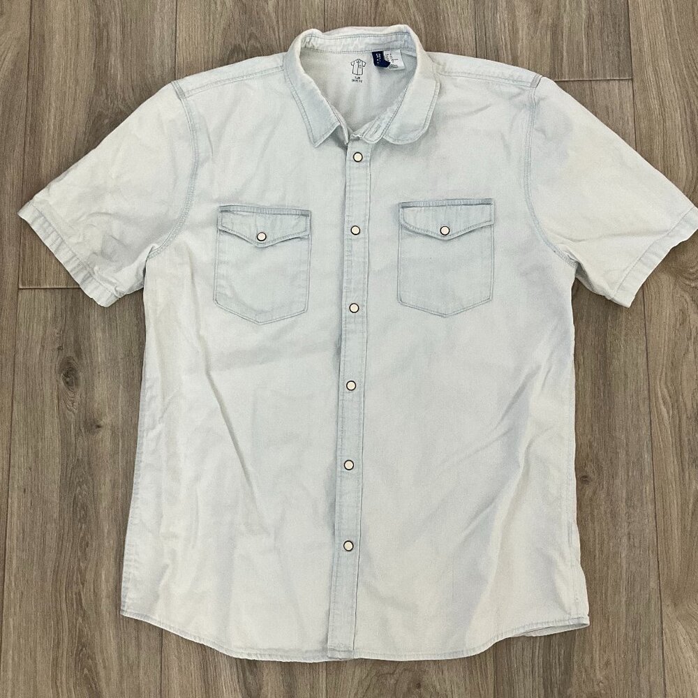 H&M Collar Shirt Men's XL Blue Denim Jean Snap Down Cowboy Short Sleeve Pockets